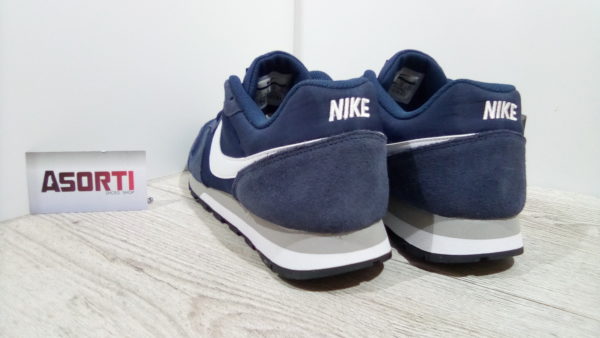 кросівки Nike MD Runner 2 (749794-410)