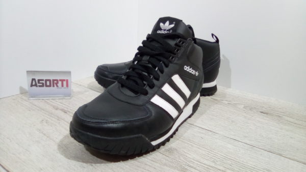 Мужские демисезонные кроссовки Adidas ZX TR Mid (Q34856) черные