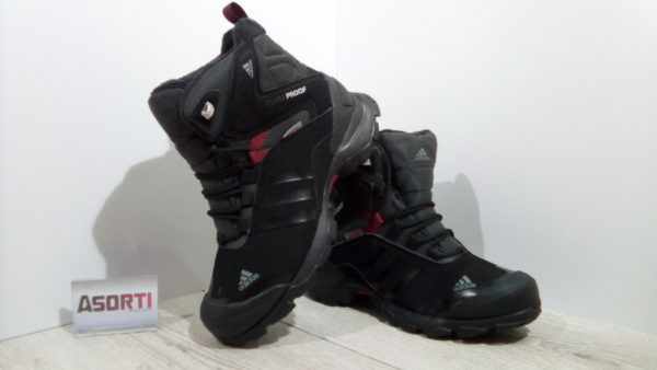Мужские зимние ботинки Adidas Winter Hiker Speed CP PL (V22179) черные