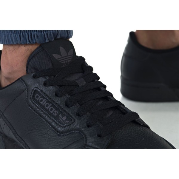 кроссовки Adidas Continental (BD7657)